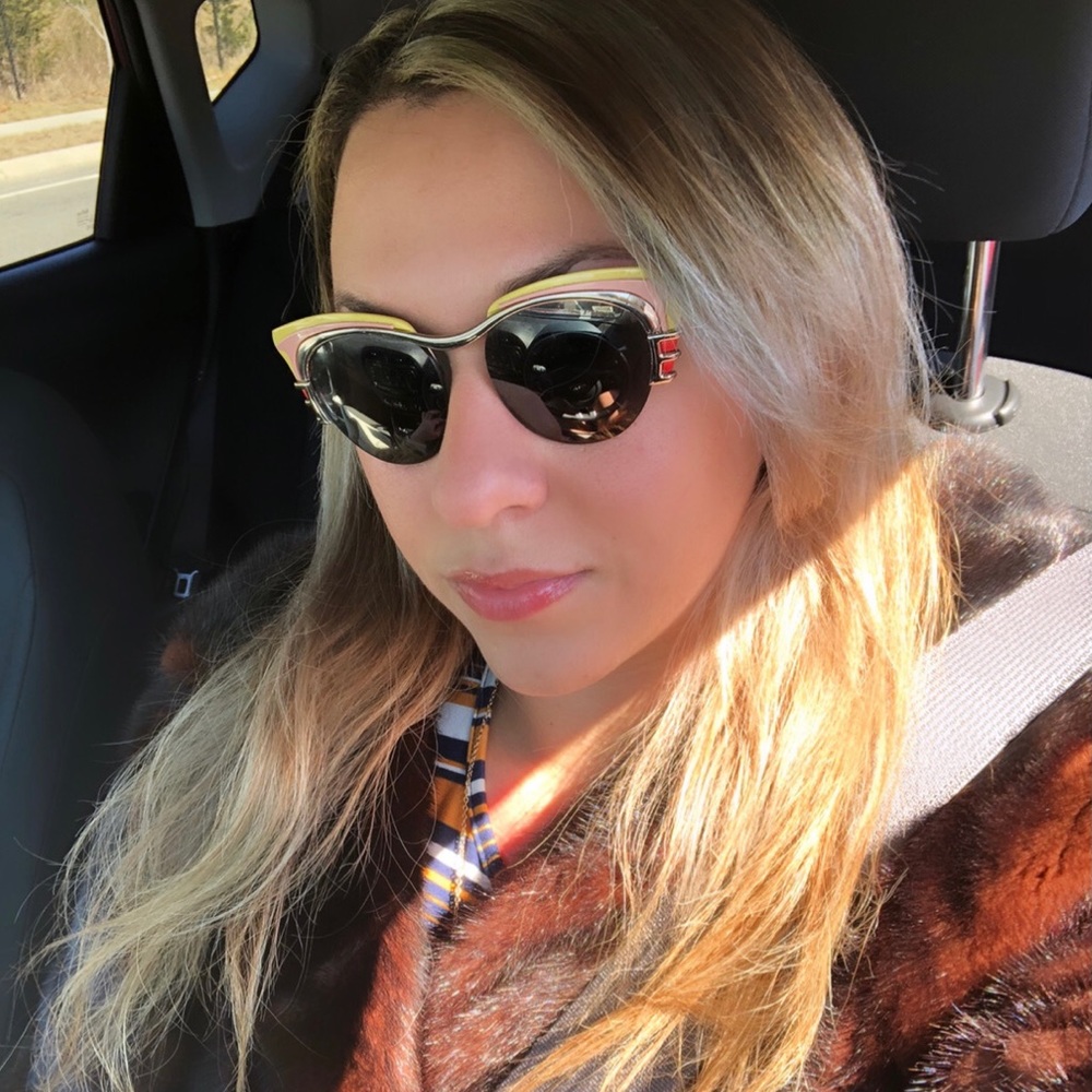 Meet your Posher, Sonia